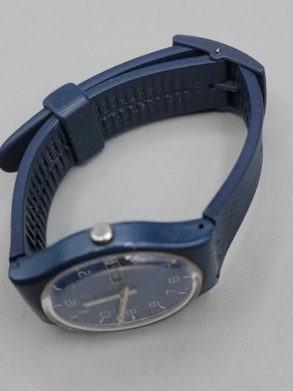 Vintage Swatch Gent Just Blue GN715 (2001) Swiss Quartz Watch Day/Date 34mm 7.5